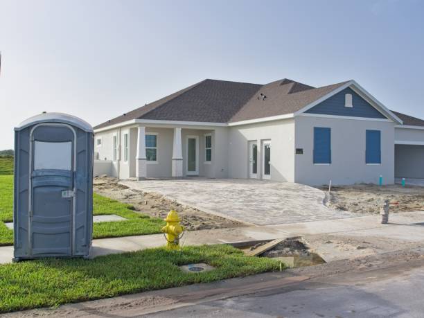 Best Construction site porta potty rental  in Frostproof, FL